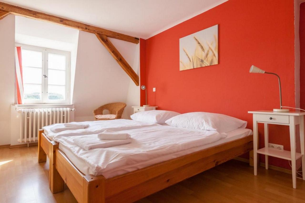 Familien- Und Freizeithotel Gutshaus Petkus المظهر الخارجي الصورة